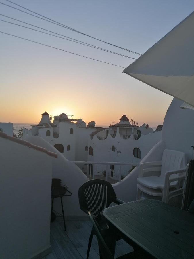 Wonderful White Appartament In Las Tortugas Playa de las Americas  Exterior photo