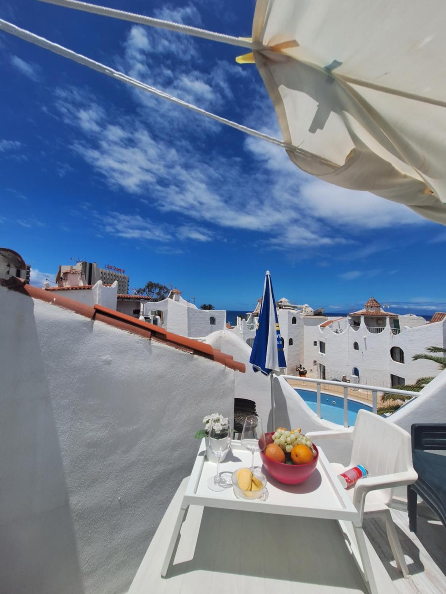 Wonderful White Appartament In Las Tortugas Playa de las Americas  Exterior photo
